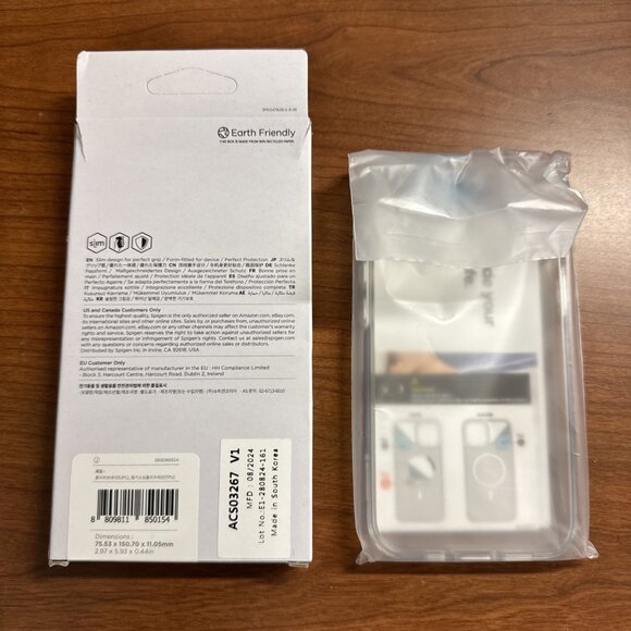 Spigen iPhone 13‎ Pro [Ultra Hybrid] (MagFit) White Clear Case ACS03267 - Picture 2 of 2